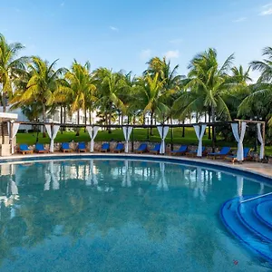 https://dos-playas.quintano-roohotels.com